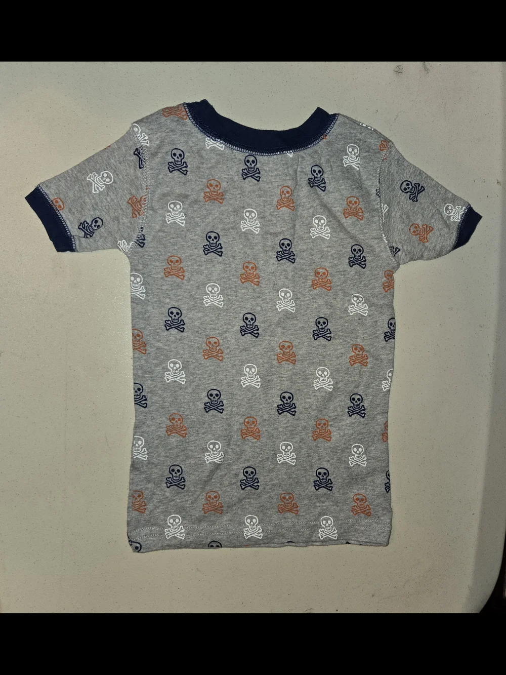 Koala kids Gray Skull & Crossbones Short Sleeve Tee - Navy Trim SZ 3T